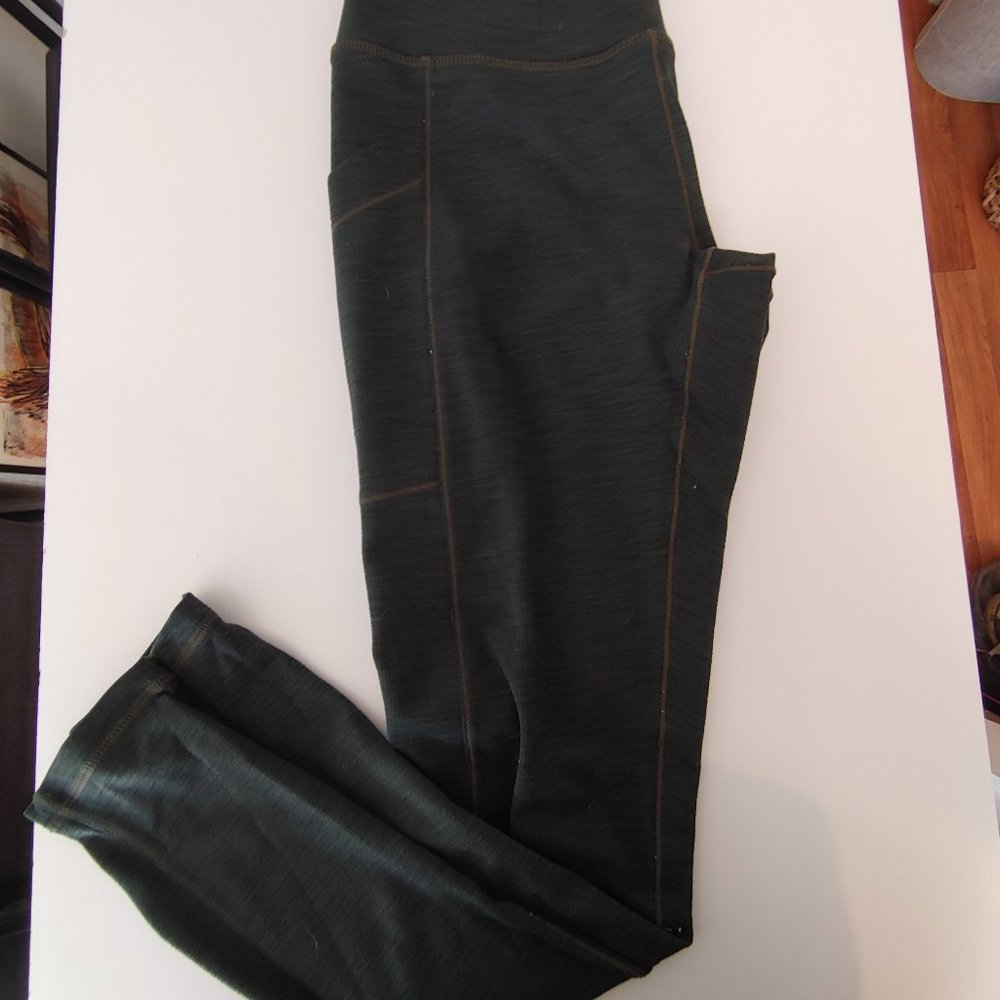 S - Dark Green Prana Leggings